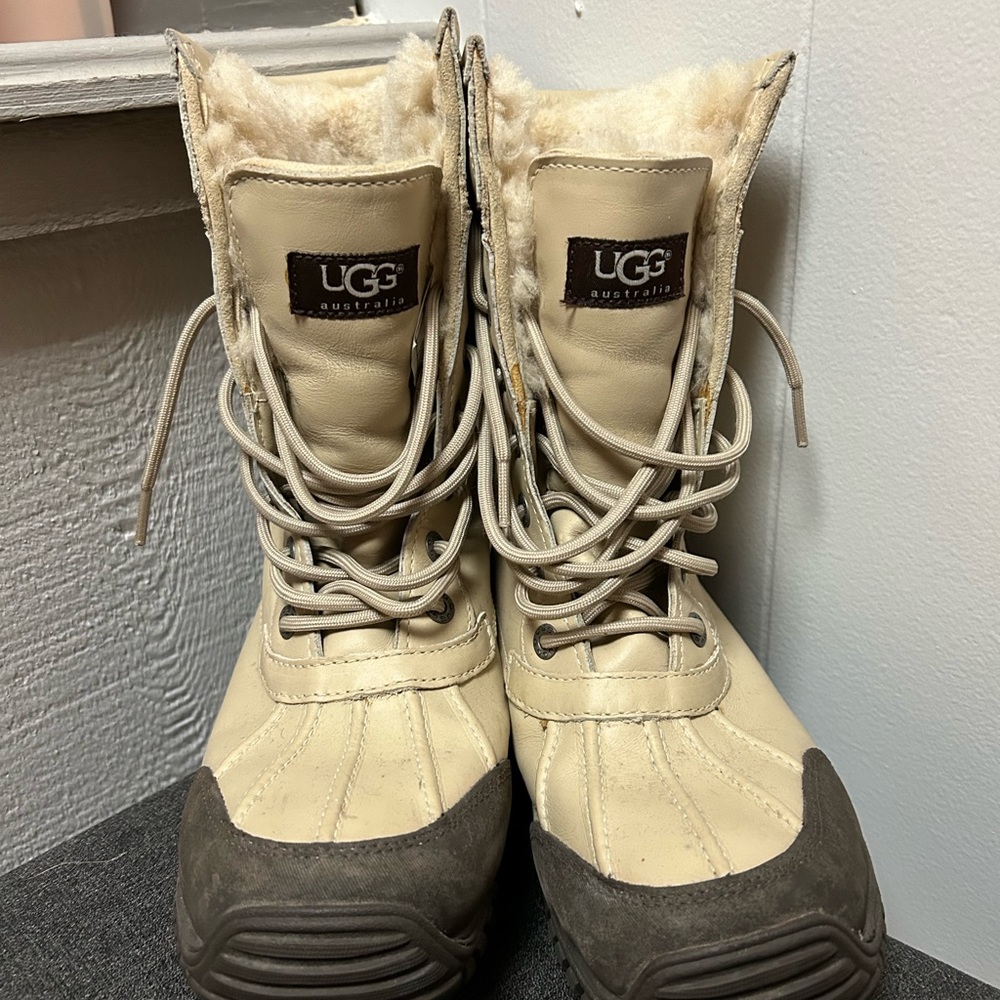 Ugg Adirondack Snow Boots